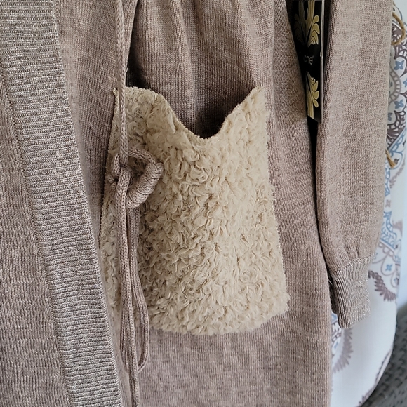 Cliche Duster - Picture 3 of 11